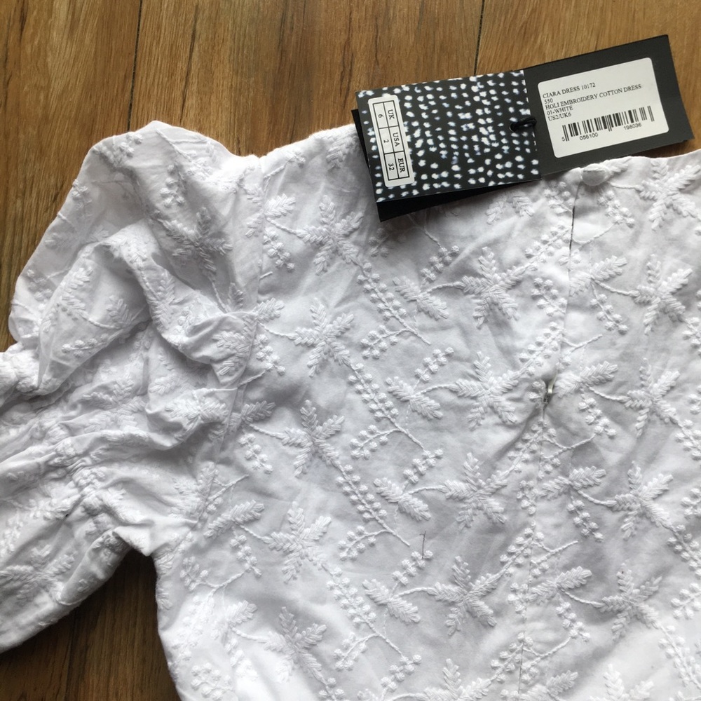 NWT Saloni White All-over Embroidered Ciara Dress - Picture 14 of 16